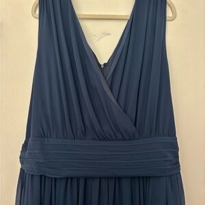 Sleeveless V-Neck Chiffon Dress in Navy Blue